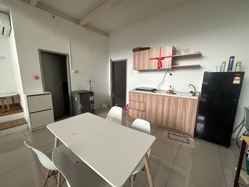 Service Residence for Rent at SOHO @ Empire City - Agnes Ng - Kitchen - PropertyGuru.com.my