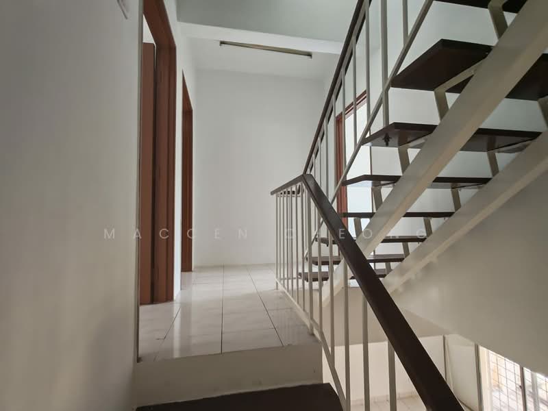 Rumah Teres 2.5 Tingkat untuk Disewa di Taman Desa Karunmas (Balakong) - Maccen Cheong - Interior - PropertyGuru.com.my