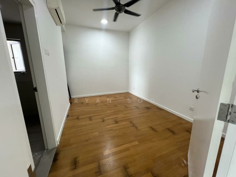 Condominium for Sale at Urbana Residences - Ryan Soo - Room 2 Interior - PropertyGuru.com.my