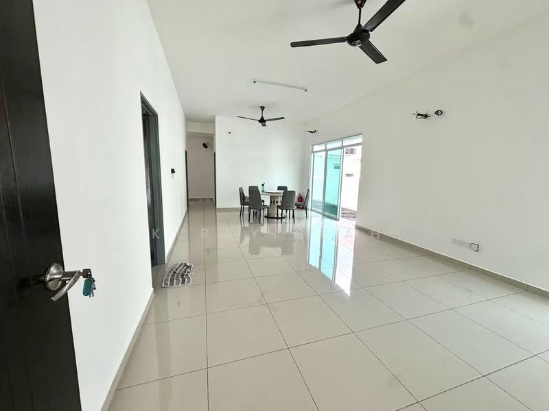Semi-Detached House for Rent in Hijauan Valdor (Sungai Jawi) - Kerry Seah - Living Room - PropertyGuru.com.my