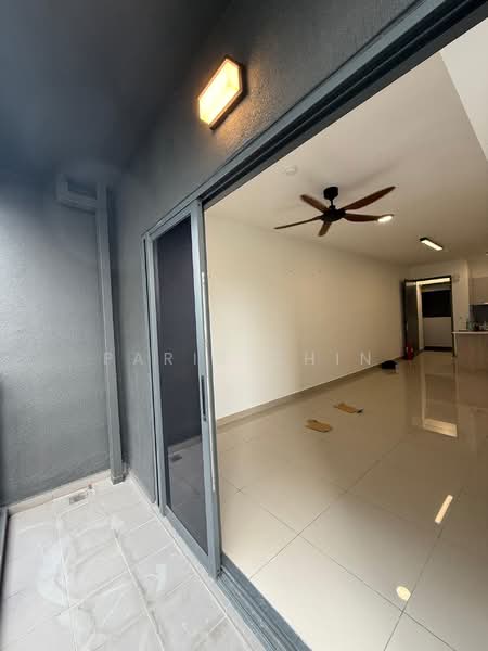 Servis Apartment untuk Disewa di M Arisa - Paris Chin - Balcony - PropertyGuru.com.my