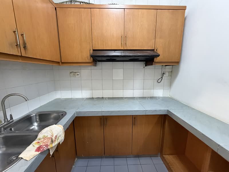 Kondominium untuk Dijual di The Pearl (Pearl Point) - Caven Chng - Kitchen - PropertyGuru.com.my