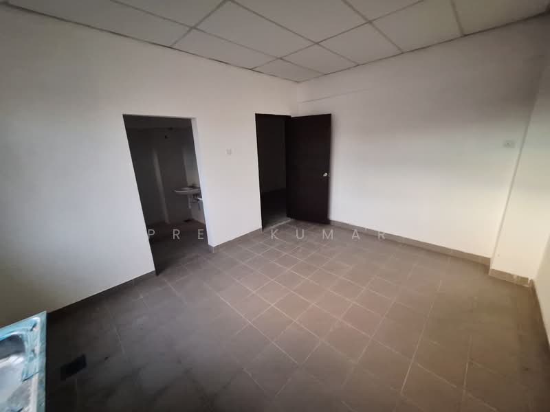 Shop for Rent in Taman Overseas Union (Taman Oug) (Jalan Klang Lama (Old Klang Road)) - Prem Kumar - PropertyGuru.com.my