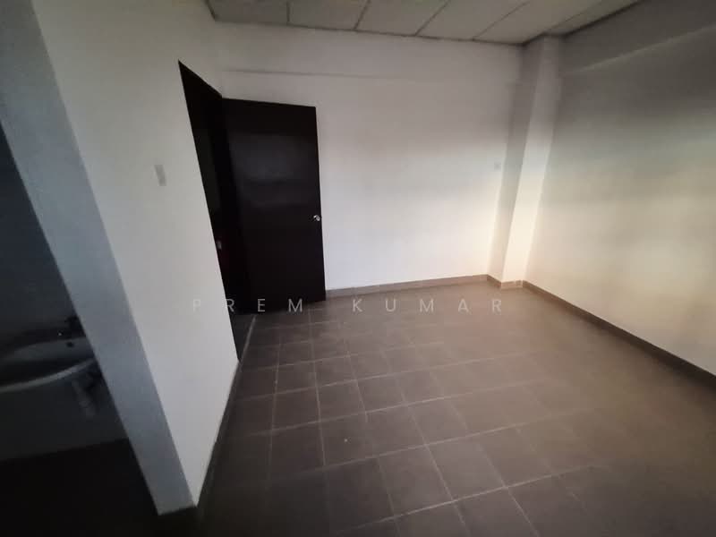 Shop for Rent in Taman Overseas Union (Taman Oug) (Jalan Klang Lama (Old Klang Road)) - Prem Kumar - PropertyGuru.com.my