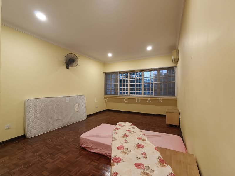 Rumah Teres 2 Tingkat untuk Dijual di Taman Desa (Kuala Lumpur) - Billy Chan - Bedroom - PropertyGuru.com.my