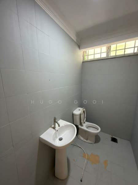Bungalow for Rent in Ampang (Selangor) - Hugo Gooi - Bathroom - PropertyGuru.com.my