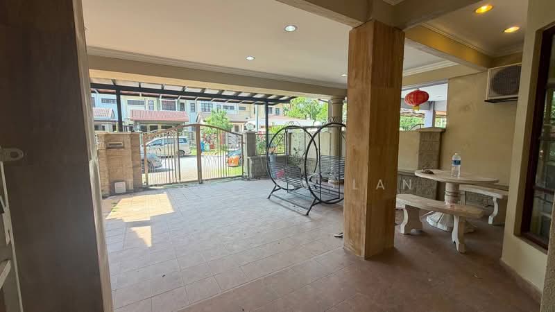 Rumah Teres 2 Tingkat untuk Dijual di Bukit Jelutong (Shah Alam) - Tasya Ruslan - Exterior - PropertyGuru.com.my