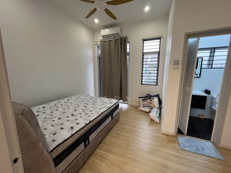 Townhouse for Sale in Taman Tasik Puchong (Puchong) - D Wong - Bedroom - PropertyGuru.com.my