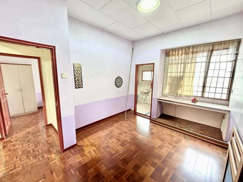 2-storey Terraced House for Sale in Taman Johor Jaya (Johor Bahru) - Mandy Goh Siew Li - Interior - PropertyGuru.com.my