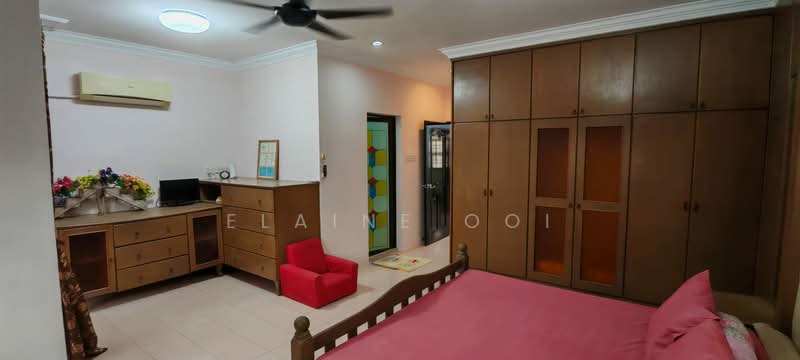 Rumah Teres 3 Tingkat untuk Dijual di Bukit Jambul (Penang) - Elaine Ooi - Bedroom - PropertyGuru.com.my