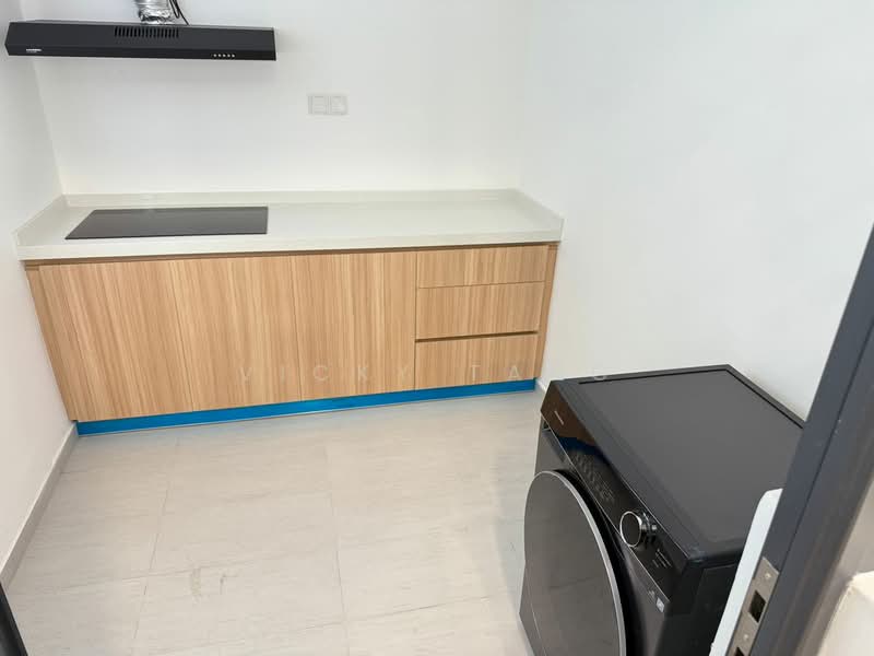 Service Residence for Rent at Sunway Belfield - Vicky Tang - Kitchen - PropertyGuru.com.my