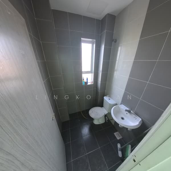 Townhouse for Rent in Sitiawan (Perak) - Lingko Tan - Bathroom - PropertyGuru.com.my