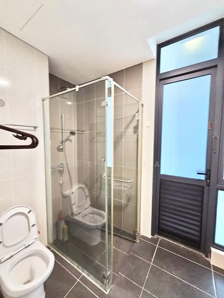 Condominium for Sale at The LIGHT COLLECTION II - Amber Koay - Bathroom - PropertyGuru.com.my