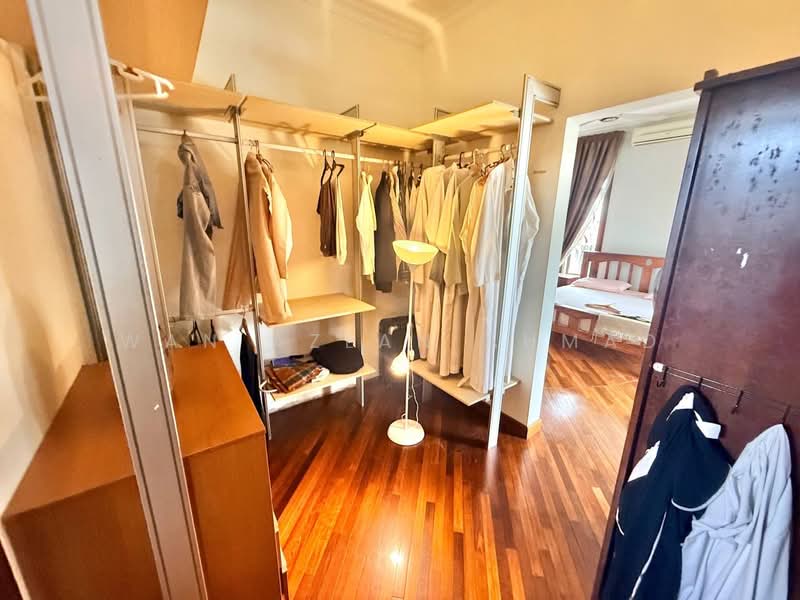 Rumah Banglo untuk Dijual di Seksyen 27 (Shah Alam) - Wan Azlan Ahmad - PropertyGuru.com.my