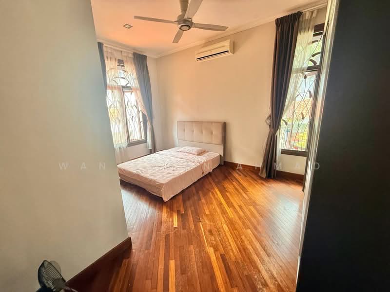 Rumah Banglo untuk Dijual di Seksyen 27 (Shah Alam) - Wan Azlan Ahmad - PropertyGuru.com.my