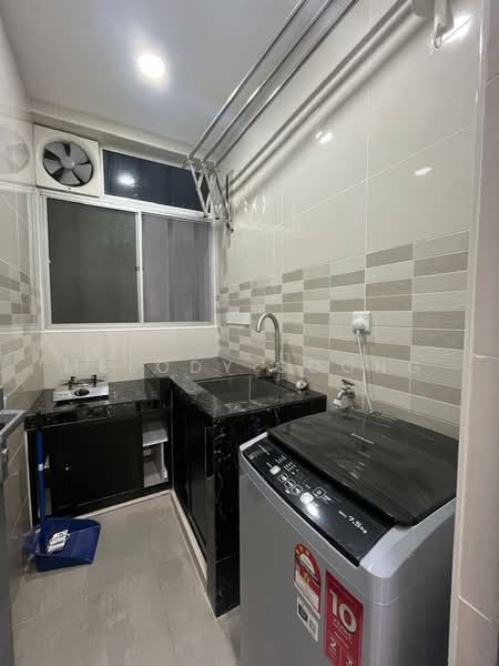 Condominium for Rent at Vivo Residential Suites - Melody Soong - Kitchen - PropertyGuru.com.my