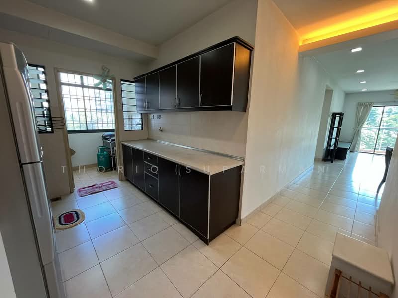 Condominium for Sale at Changkat View - Thoriq Suparman - Kitchen - PropertyGuru.com.my