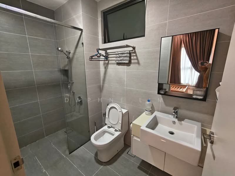 Service Residence for Sale at Citizen 2 - Daphne Lim - Bathroom - PropertyGuru.com.my