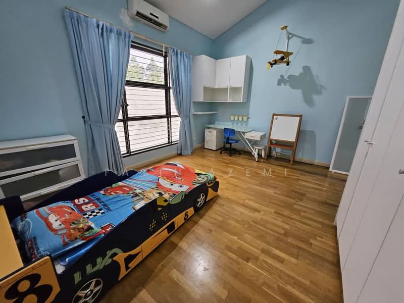 Semi-Detached House for Sale in Bukit Jelutong (Shah Alam) - Fatin Azemi - Bedroom - PropertyGuru.com.my