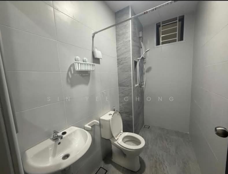Kondominium untuk Disewa di KSL Residence 2 @ Kangkar Tebrau - Sin Yee Chong - Bathroom - PropertyGuru.com.my