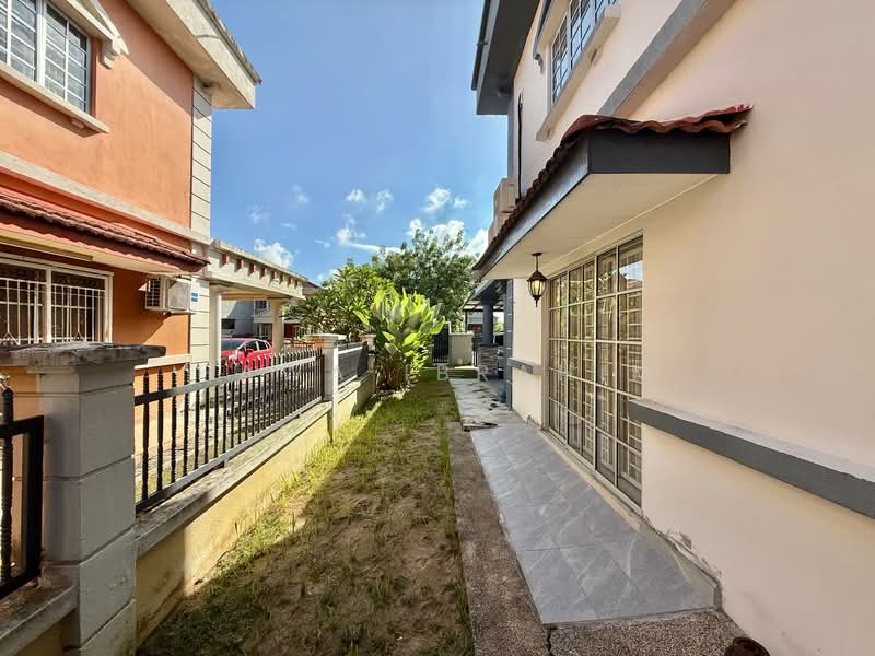 Semi-Detached House for Sale in Bukit Bandaraya (Shah Alam) - Hawa Ibrahim - Exterior - PropertyGuru.com.my