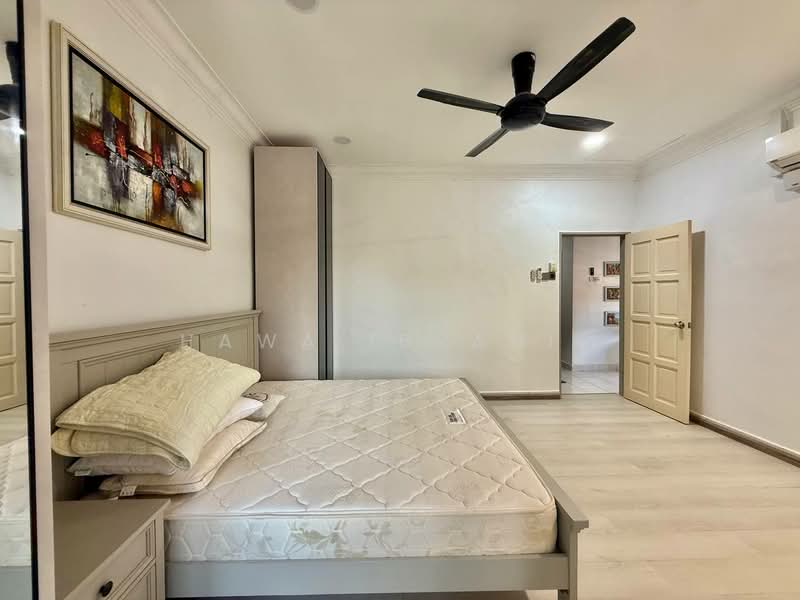 Semi-Detached House for Sale in Bukit Bandaraya (Shah Alam) - Hawa Ibrahim - PropertyGuru.com.my