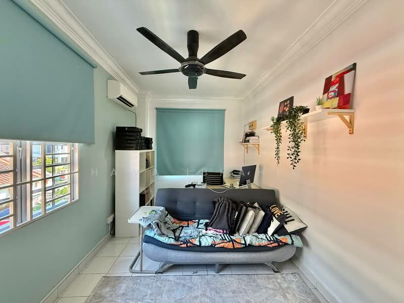 Semi-Detached House for Sale in Bukit Bandaraya (Shah Alam) - Hawa Ibrahim - PropertyGuru.com.my