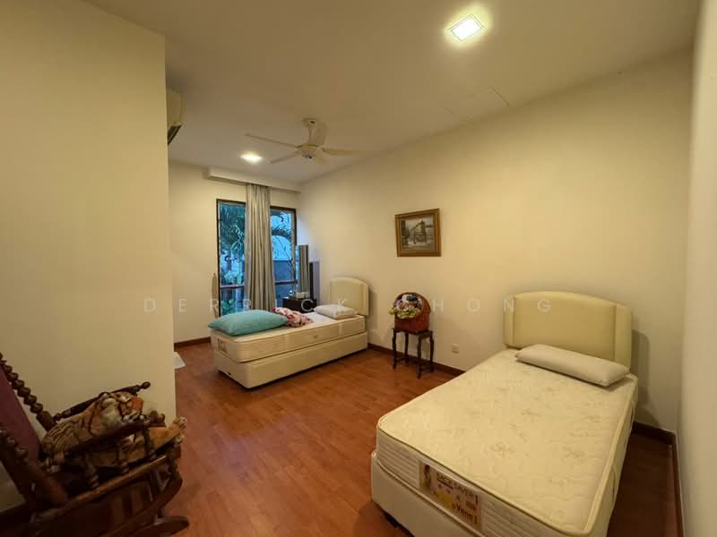 Bungalow House untuk Dijual di Batu 9 (Cheras) - Derrick Chong - Bedroom - PropertyGuru.com.my