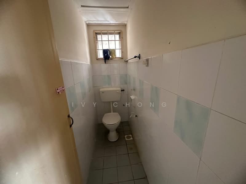 Apartment for Rent at Fairville - Ivy Chong - Bathroom - PropertyGuru.com.my