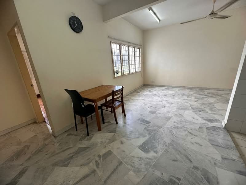 Apartment for Rent at Fairville - Ivy Chong - Interior - PropertyGuru.com.my