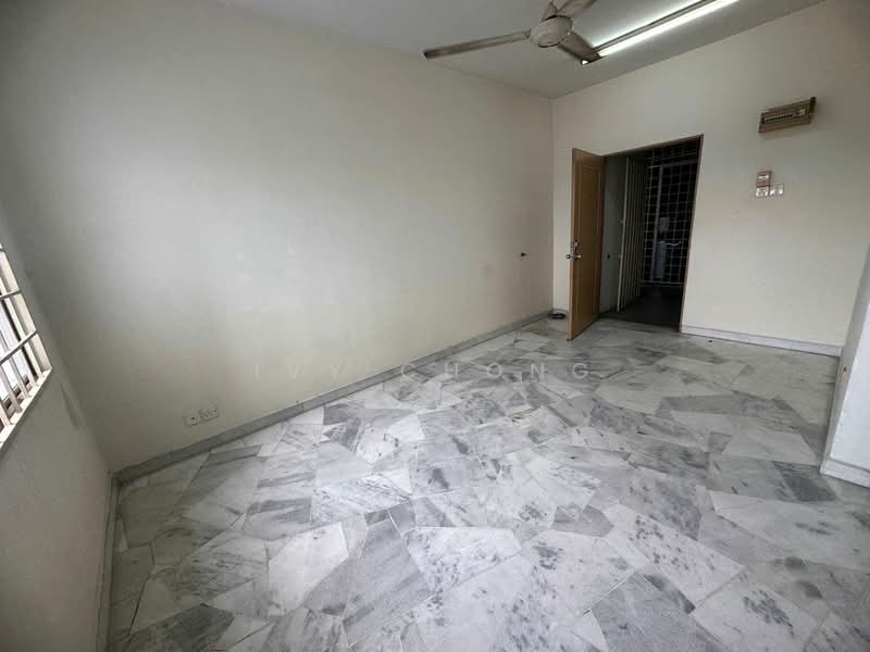 Apartment for Rent at Fairville - Ivy Chong - Living Room - PropertyGuru.com.my