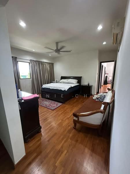 Rumah Banglo untuk Dijual di Taman Adda Heights (Tebrau) - Jennie Chew - Bedroom - PropertyGuru.com.my
