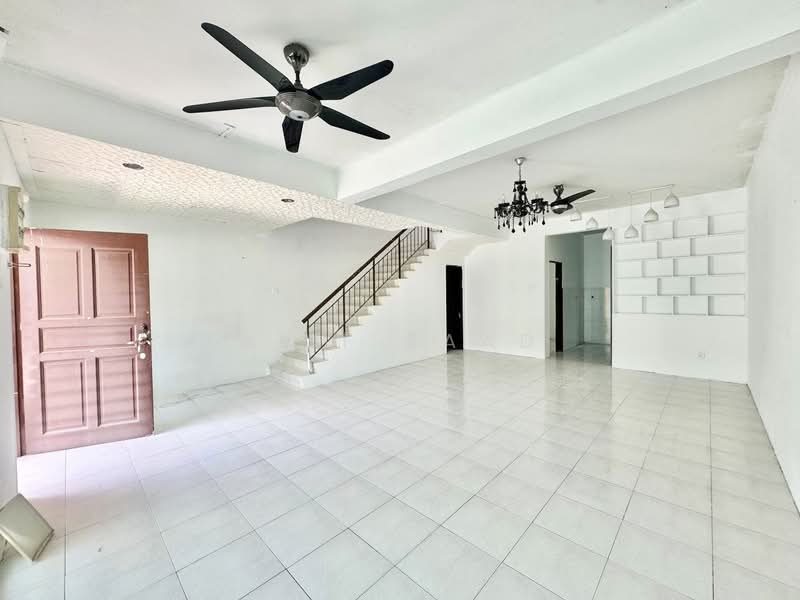 2-storey Terraced House for Sale in Sungai Buloh (Selangor) - Alif Saad - PropertyGuru.com.my