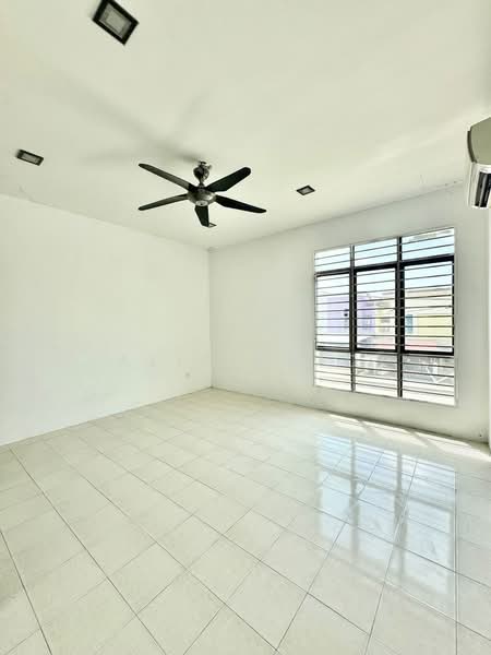 2-storey Terraced House for Sale in Sungai Buloh (Selangor) - Alif Saad - PropertyGuru.com.my