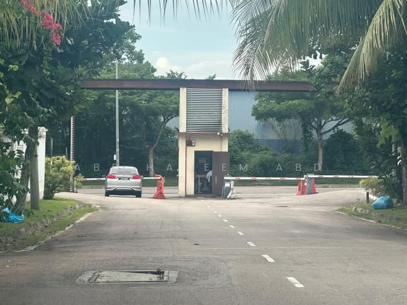 Rumah Teres 2 Tingkat untuk Dijual di Johor Bahru (Johor) - Abd Hakeem Abd Jalil - Exterior - PropertyGuru.com.my