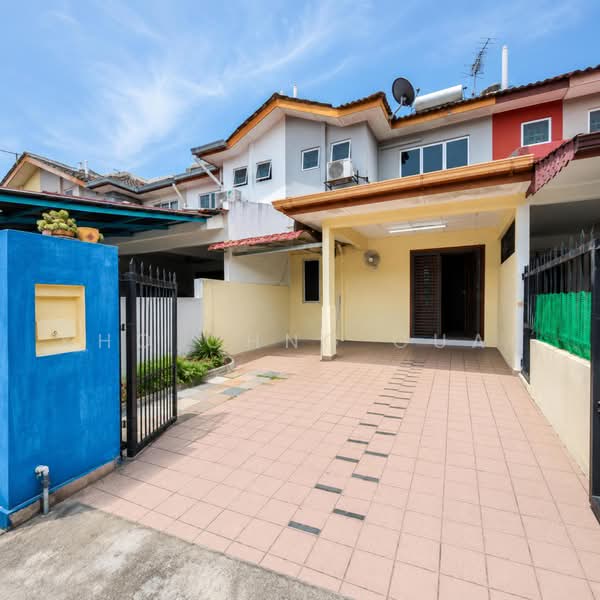 2-storey Terraced House for Sale in TAMAN PUCHONG UTAMA (Puchong) - Kho Chng Guan - Exterior - PropertyGuru.com.my
