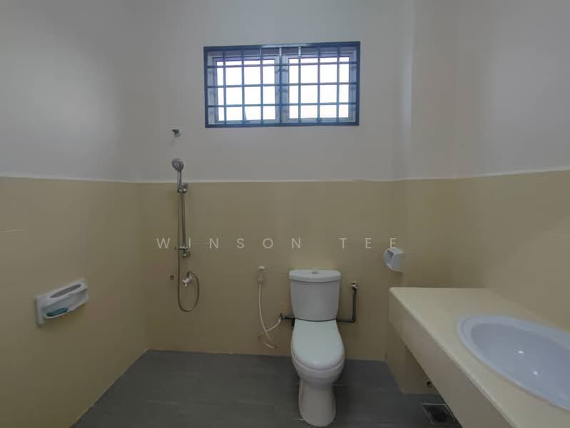 2-storey Terraced House for Sale in Pasir Gudang (Johor) - Winson Tee - Bathroom - PropertyGuru.com.my
