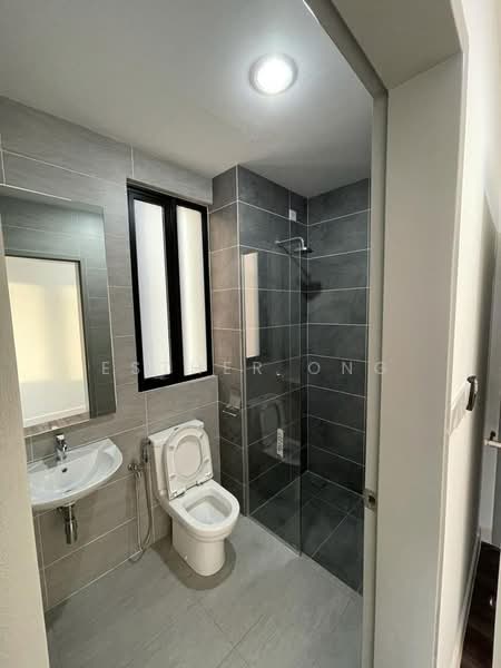 Servis Apartment untuk Dijual di Utropolis Urbano - Esther Ong - Bathroom - PropertyGuru.com.my