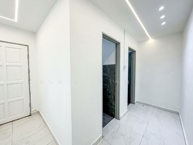 1-storey Terraced House for Sale in Klang (Selangor) - Nur Alia Omar - Interior - PropertyGuru.com.my