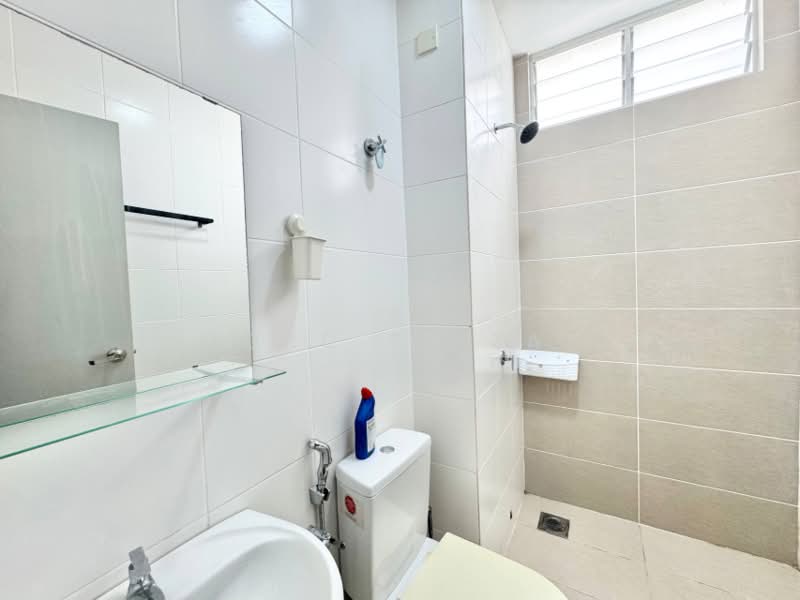 2-storey Terraced House for Sale in Dengkil (Selangor) - Mohd Faizal - Bathroom - PropertyGuru.com.my