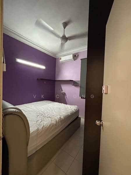 Rumah Teres 2 Tingkat untuk Dijual di Taman Setia Indah (Tebrau) - VK Chong - Bedroom - PropertyGuru.com.my