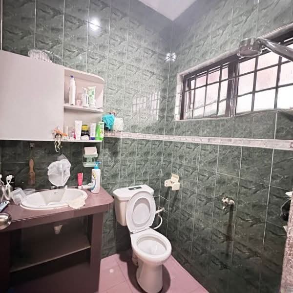Rumah Teres 1 Tingkat untuk Dijual di Johor Bahru (Johor) - Ong Lih Shyan - Bathroom - PropertyGuru.com.my