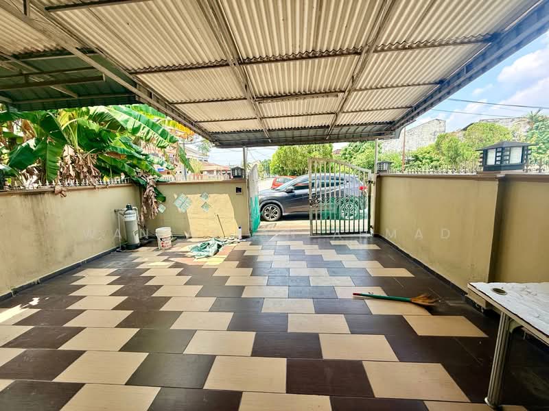 1-storey Terraced House for Sale in Klang (Selangor) - Wan Azlan Ahmad - PropertyGuru.com.my