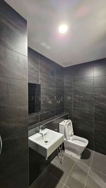 Servis Apartment untuk Disewa di NOVUM - Justin Lam - Bathroom - PropertyGuru.com.my