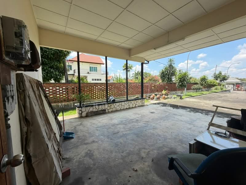 Rumah Banglo untuk Dijual di Petaling Jaya (Selangor) - Michelle Lai - Exterior - PropertyGuru.com.my