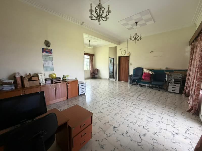 Rumah Banglo untuk Dijual di Petaling Jaya (Selangor) - Michelle Lai - Study - PropertyGuru.com.my