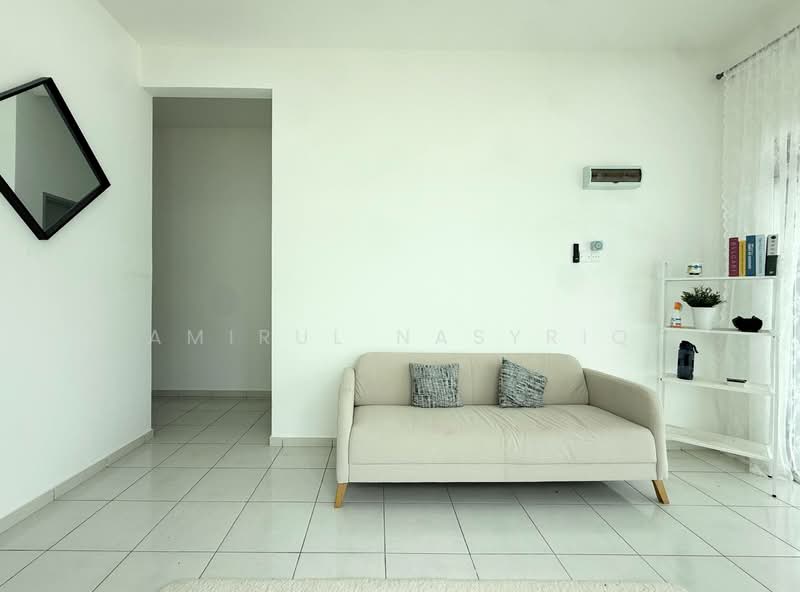 Semi-Detached House for Sale in Banting (Banting) - Amirul Nasyriq - Living Room - PropertyGuru.com.my