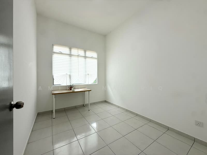 Semi-Detached House for Sale in Banting (Banting) - Amirul Nasyriq - Interior - PropertyGuru.com.my