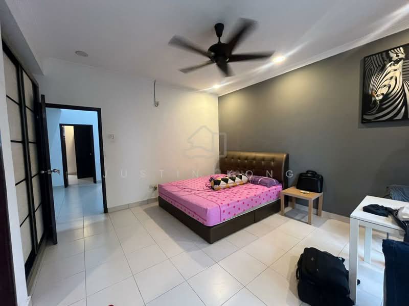 Rumah Teres 2 Tingkat untuk Dijual di Bandar Tiram (Ulu Tiram) - Justin Kong - Bedroom - PropertyGuru.com.my