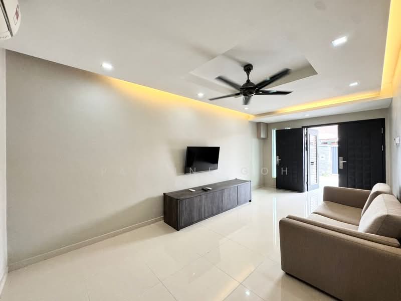 1-storey Terraced House for Sale in Bukit Indah (Iskandar Puteri (Nusajaya)) - Pauline Goh - Living Room - PropertyGuru.com.my